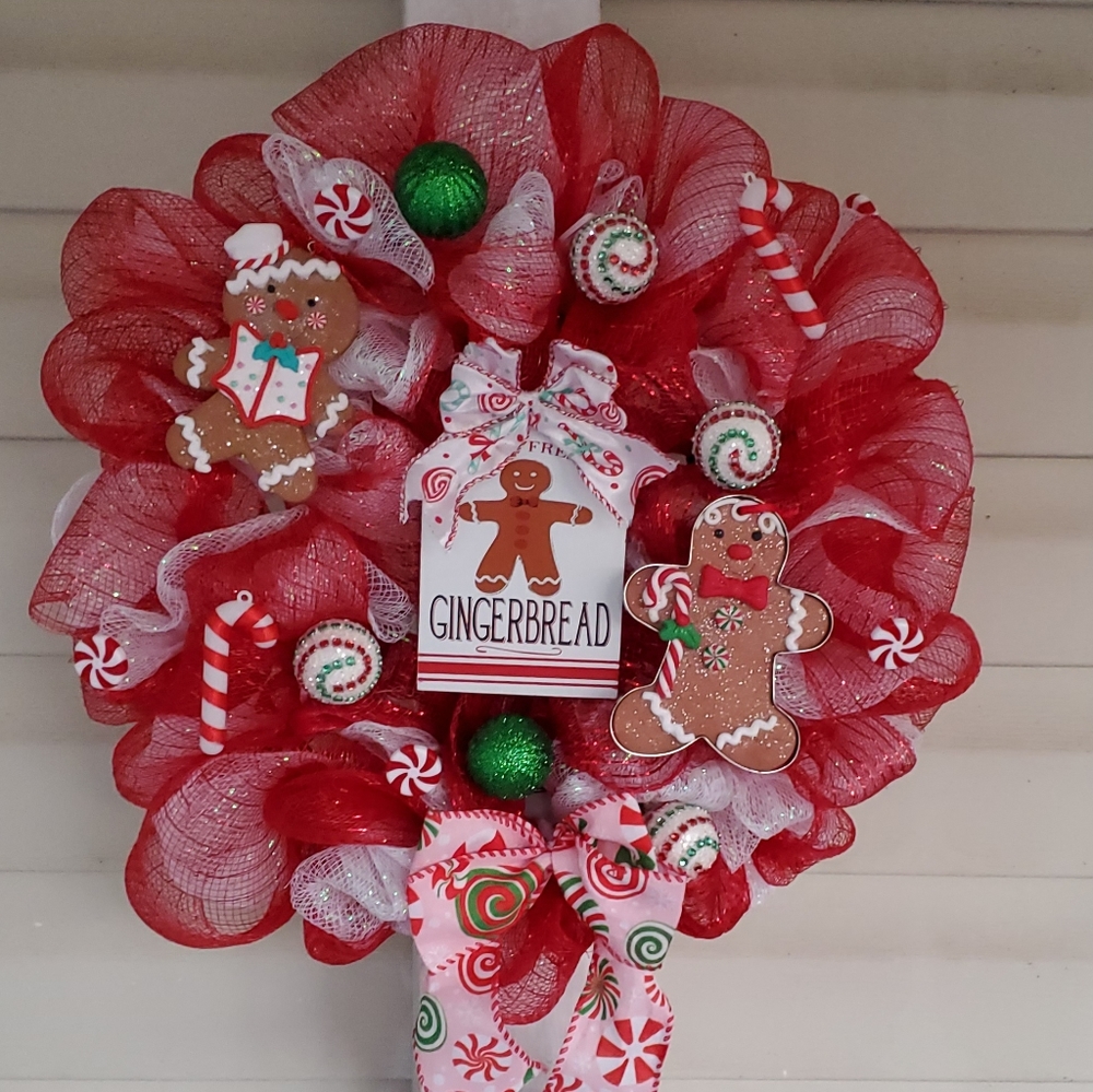 Gingerbread Man Wreath